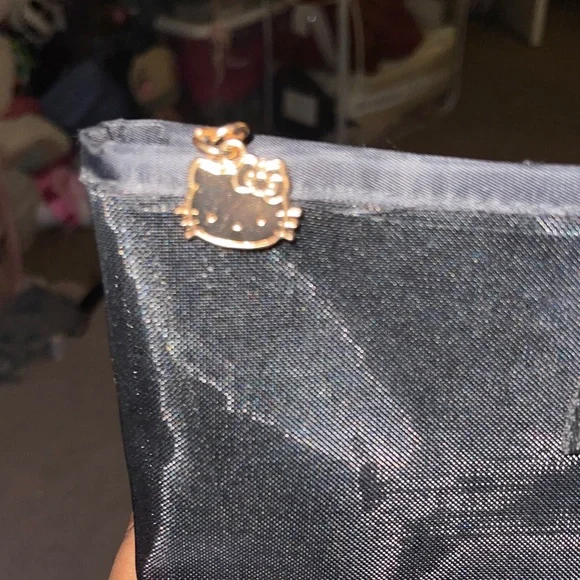 Hello Kitty Mesh Black With Gold Hardware Tote Bag - Picture 3 of 4